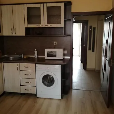 Apartmen Xan Malamir Varna Exterior photo